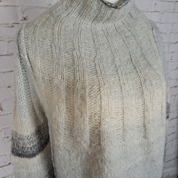 ANTHROPOLOGIE Perri Ombre  Turtleneck striped sweater Tunic - Picture 3 of 12